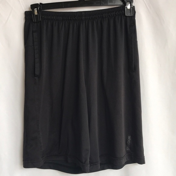 Reebok black basketball shorts, slash pockets, S - Picture 1 of 9